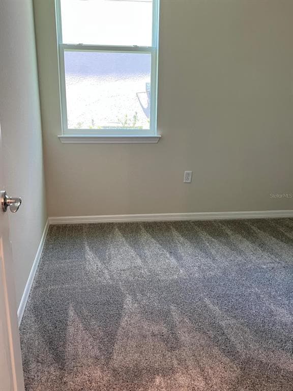 Foto del edificio - 16748 Silver Brook Wy