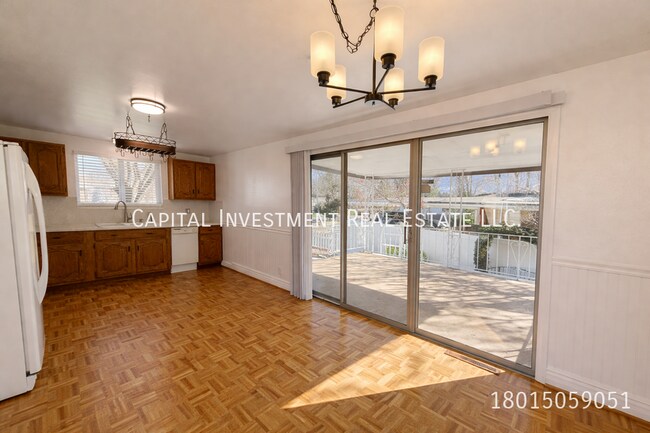 Foto del edificio - 1640 East Mateo Way-