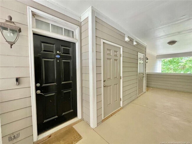 Foto del edificio - 206 Fountainhead Ln