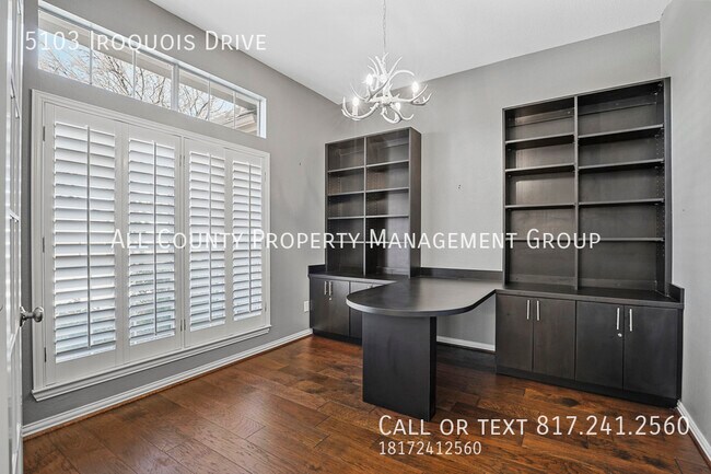Foto del edificio - 5103 Iroquois Dr