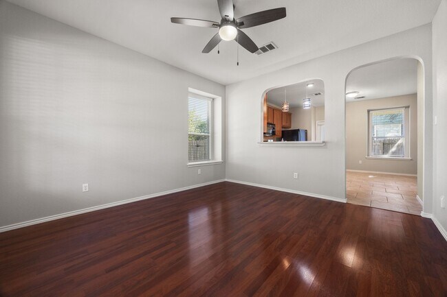 Foto del edificio - In The Heart of South Austin!!!