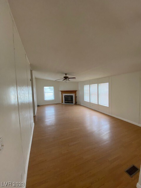 Building Photo - 221 W Blosser Ranch Rd