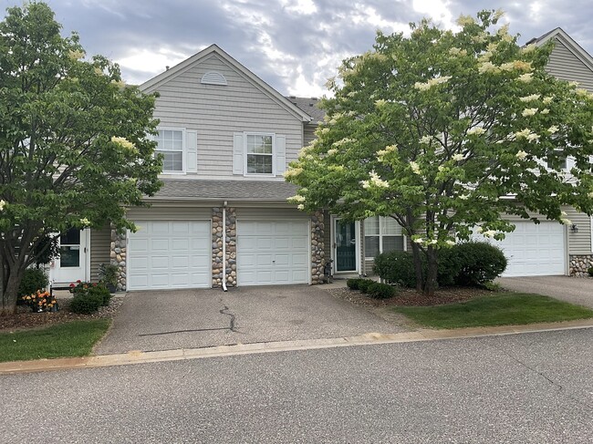Building Photo - 1891 Bluestem Ln