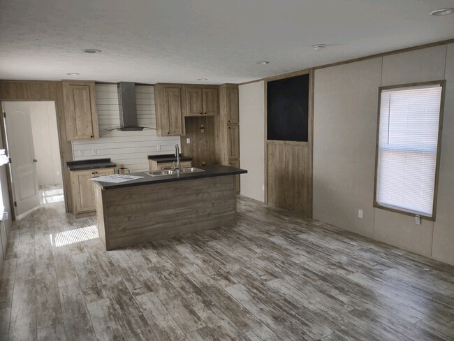 Building Photo - 6875 Catchall Rd