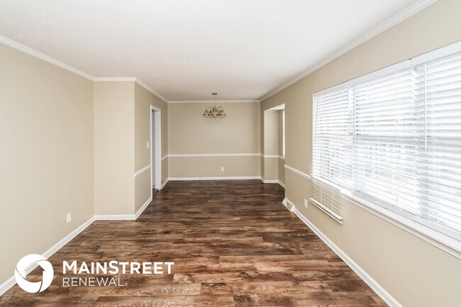 Foto del edificio - 300 Ginger Dr NE