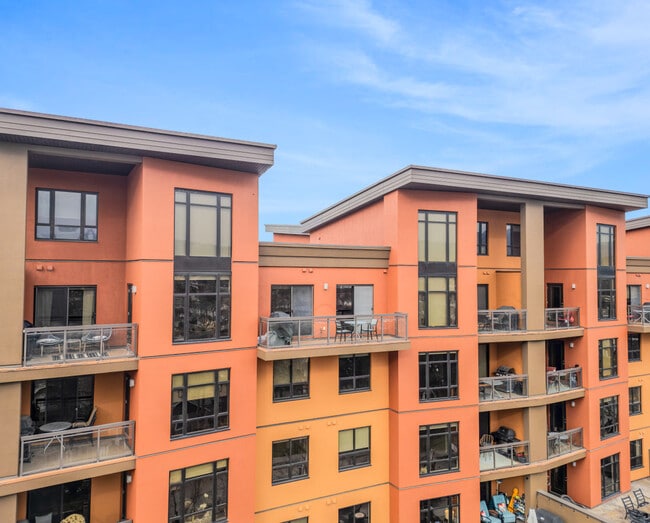 Photo du bâtiment - 654 Cook Rd