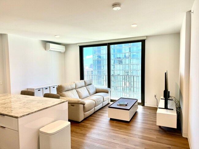 Foto del edificio - Aalii at Ward Village - High Floor One Bedroom, One Bath, One Assigned Parking