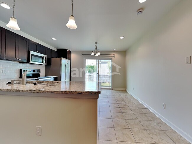 Foto del edificio - 423 Sea Breeze Dr
