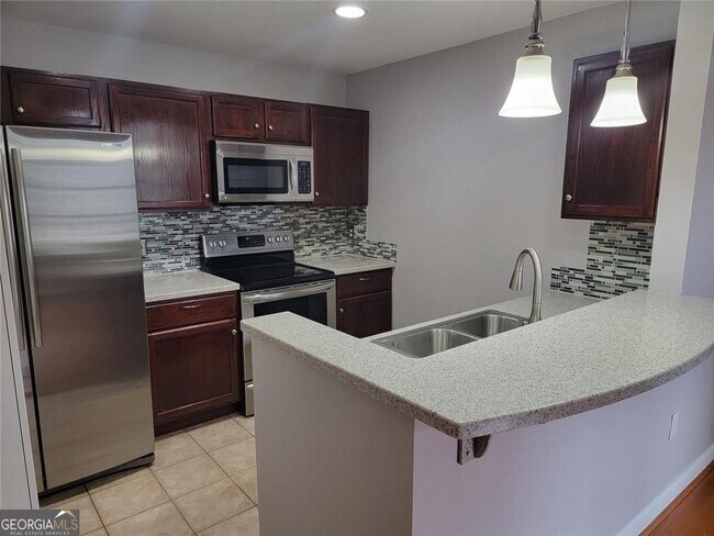 Foto del edificio - 1101 Juniper St NE