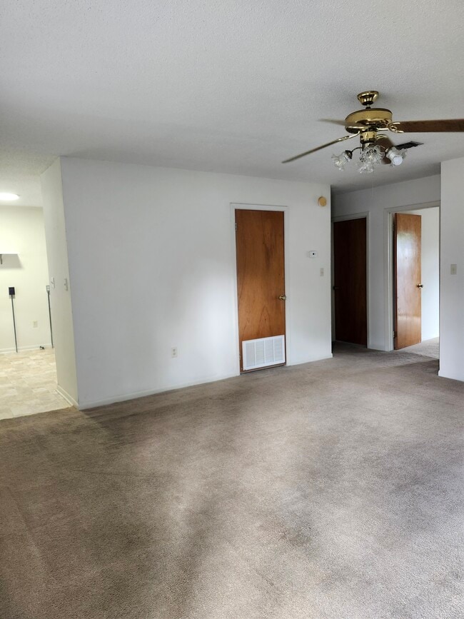 Living Room - 25 6th St