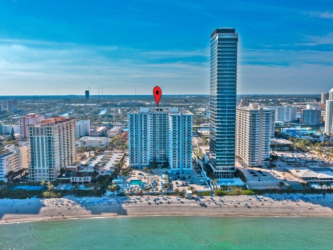 Building Photo - 2030 S Ocean Dr