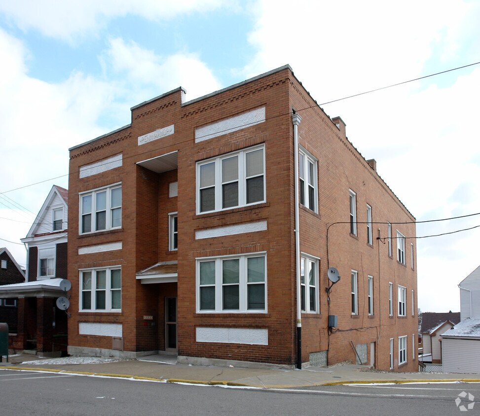 Foto del edificio - 466 Hays Ave