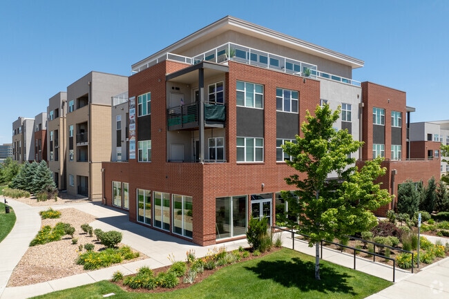 Building Photo - Elevation At County Line