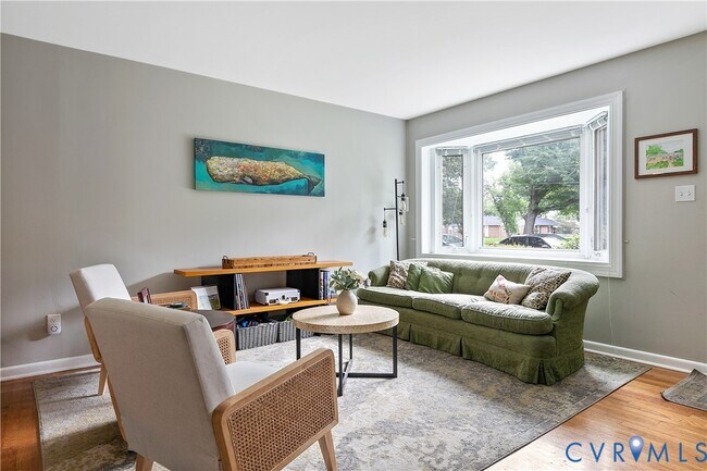 Foto del edificio - 5503 Almond Ave