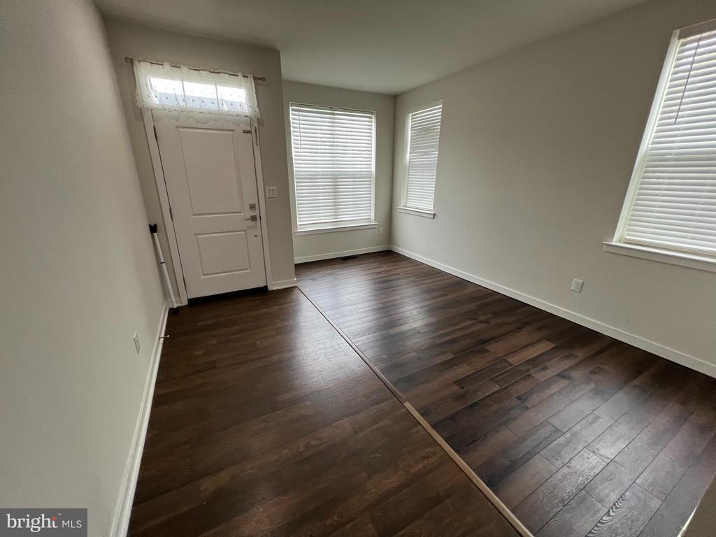 Foto principal - 313 Wynstone Ct