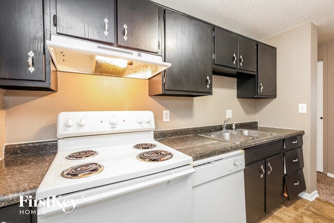 Building Photo - 9015 Caminito Ct