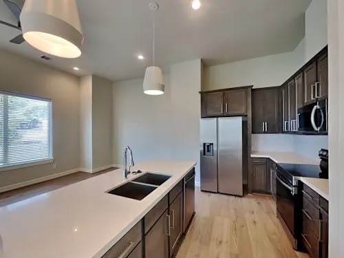 Building Photo - 10530 Executive Lake Dr