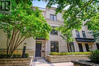 Building Photo - 7-TH17 Oakburn Crescent