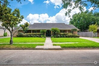 Building Photo - 5347 Paisley Ln