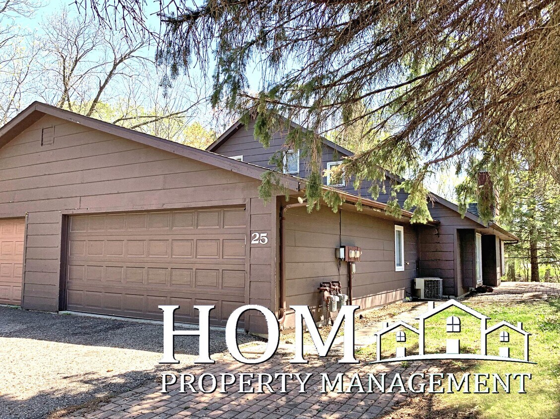 25 Camelot Ln, Mankato, MN 56001 House Rental in Mankato, MN