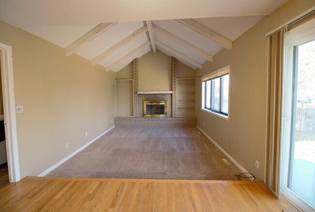 Foto del edificio - 7415 Mt Sherman Rd