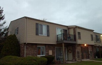 Building Photo - 38220 Fairway Ct