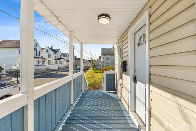 Building Photo - 29 Levinson Ave