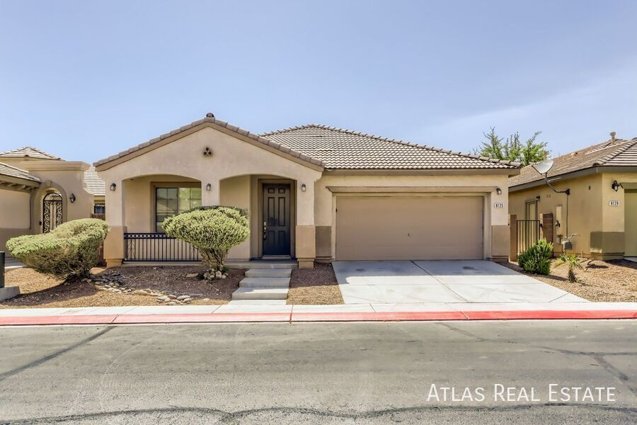 Foto principal - 8125 Chimney Bluff St