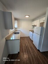 Building Photo - 419 Crocker St