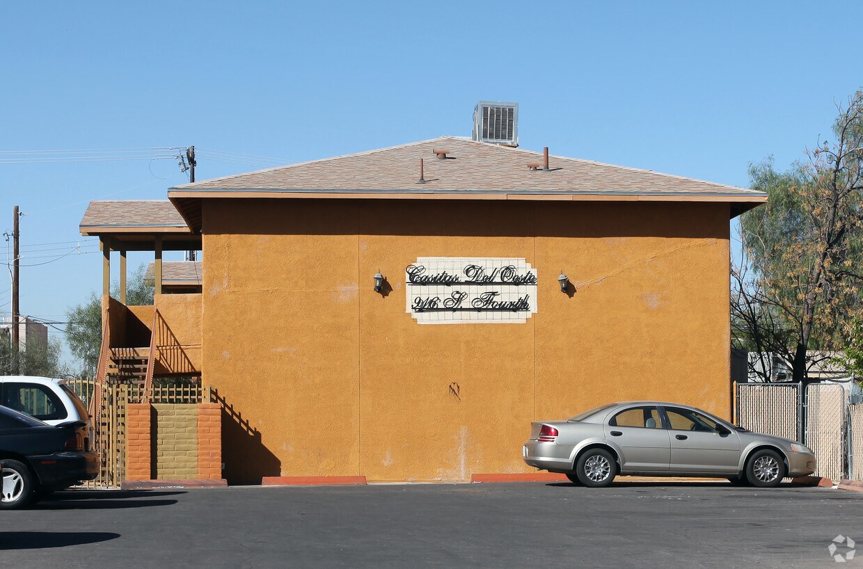 Foto principal - 916 S 4th Ave