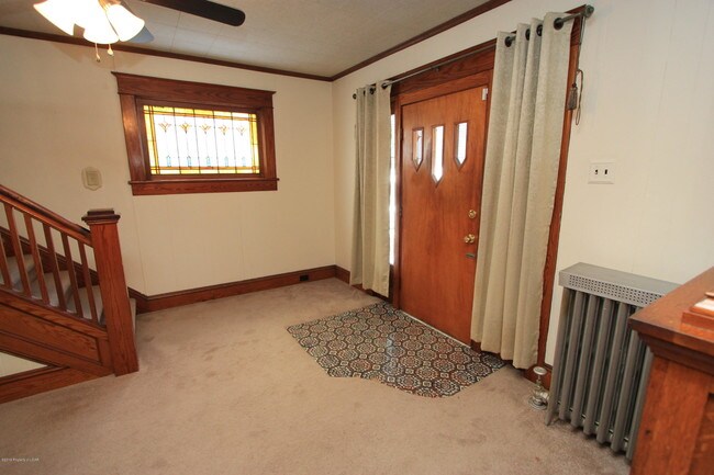 Building Photo - 1425 Church Ave