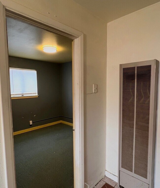 Foto del edificio - 706 Lincoln Ave