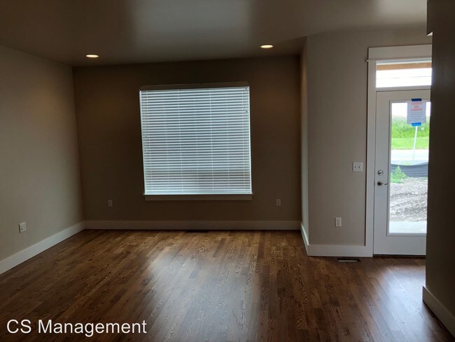 Foto del edificio - 3360 Davis Ln