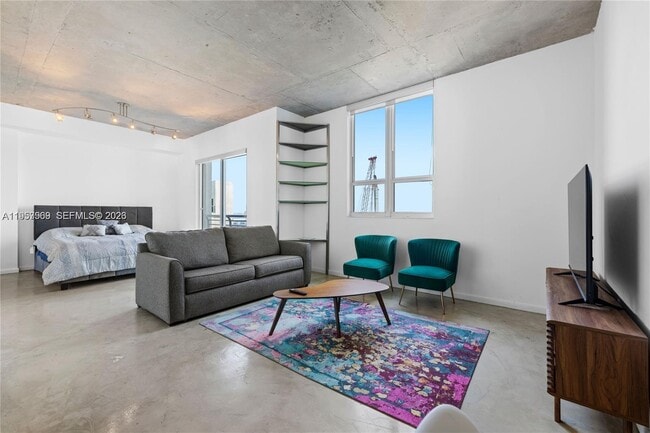 Foto del edificio - 234 NE 3rd St