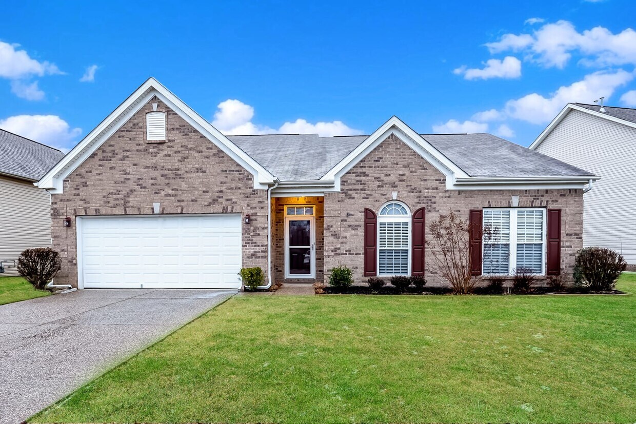 Primary Photo - 1010 Countess Ln