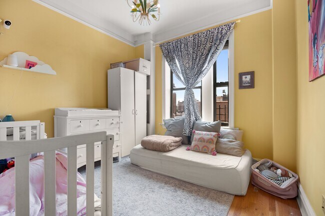 Foto del edificio - 514 W 110th St