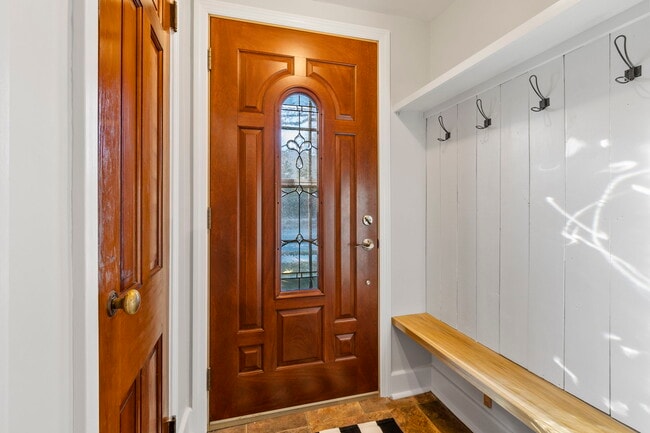 Mud room - 215 Greenwood Ave