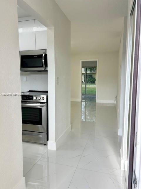 Foto del edificio - 505 NW 177th St