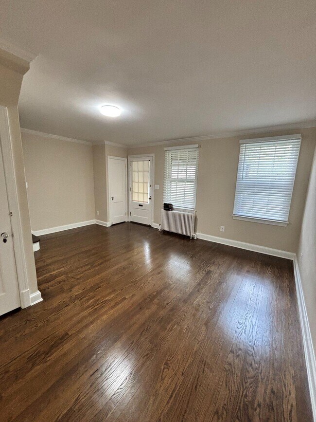 Foto del edificio - 3756 W St NW