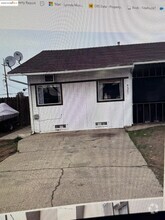 Building Photo - 6521 Brentwood Blvd