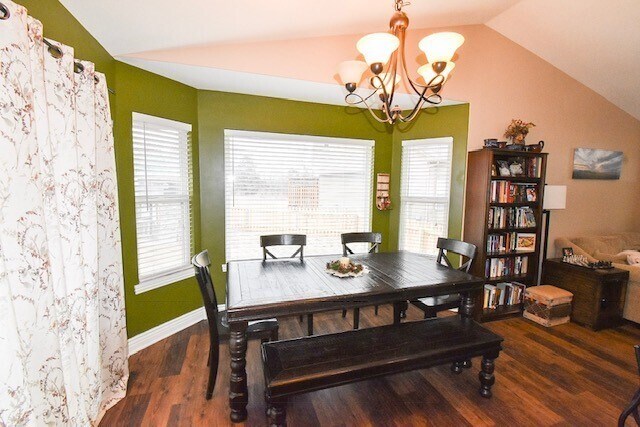 Building Photo - Spacious West-Side Home + 2-Car Garage + Fenced-in Yard! Available August 15th!