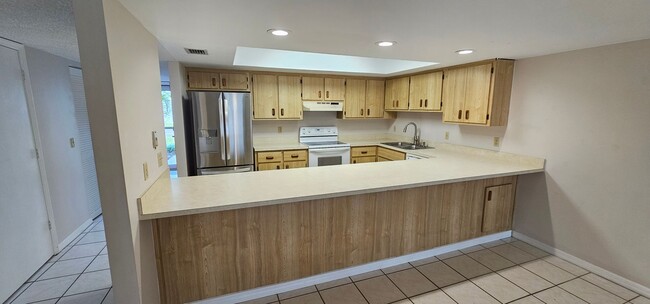 Foto del edificio - Indian Harbor Beach- 2 Story Townhome