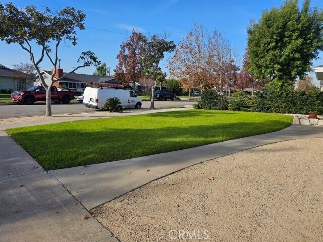 Foto del edificio - 919 N Harwood St