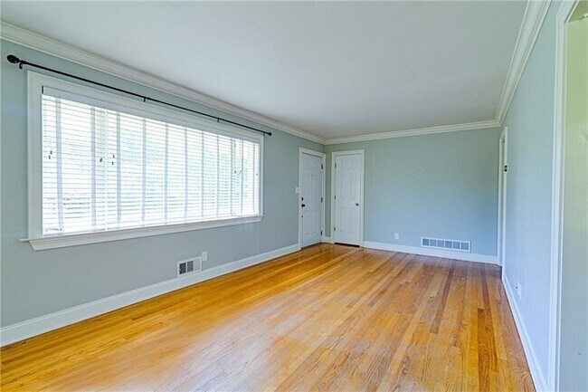 Building Photo - 3666 Wisteria Ln