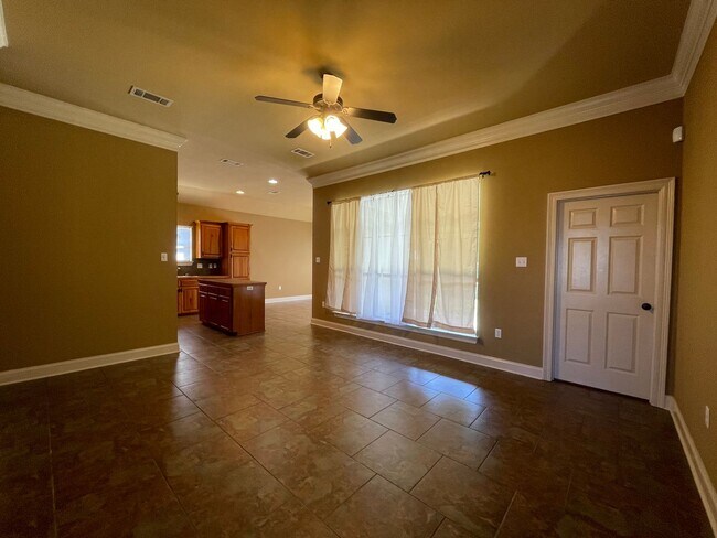 Building Photo - House: Nicholson Lakes (Available after Ma...