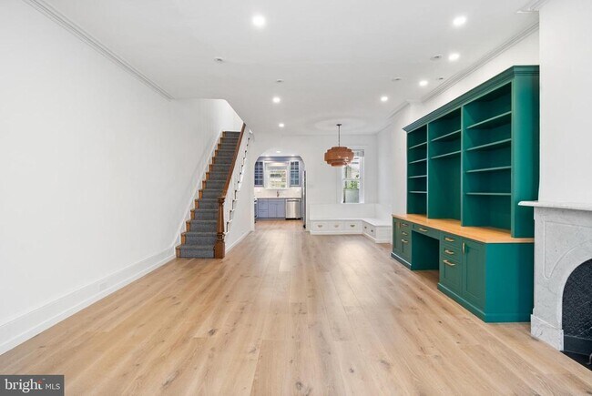 Foto del edificio - 2215 Pine St