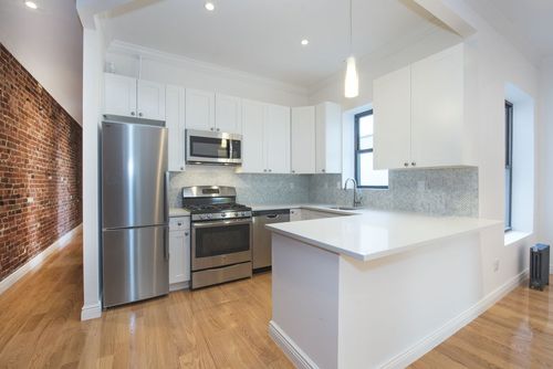 Primary Photo - 115 W 104th St