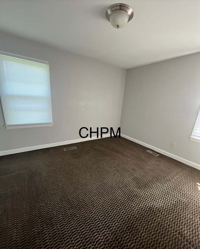 Building Photo - 1002 Myrtle St