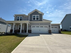 Building Photo - 113 Hiddenite Pl