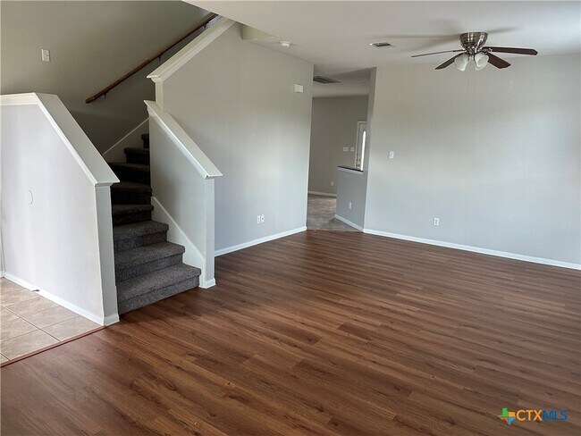 Building Photo - 6107 Taree Loop